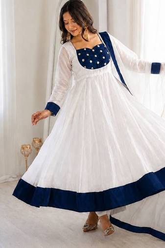 White silk blend embroidered flared gown set
