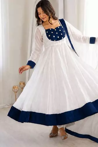 White silk blend embroidered flared gown set