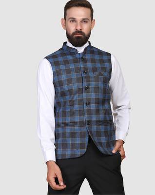 Men blue checks nehru jacket 1
