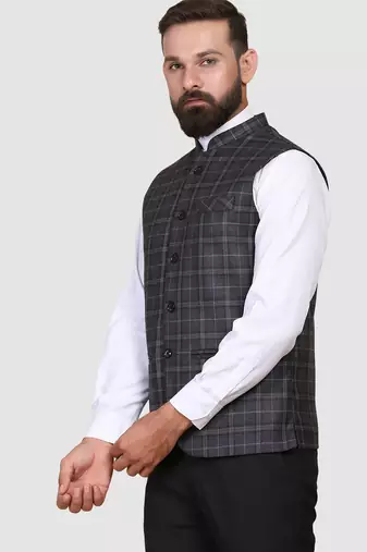 Men grey checks nehru jacket