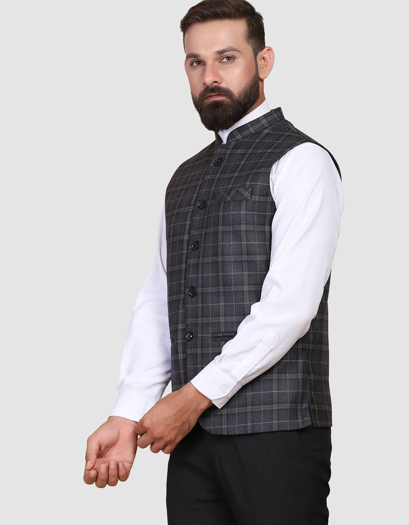 Men grey checks nehru jacket