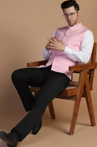 Men pink linen jacket