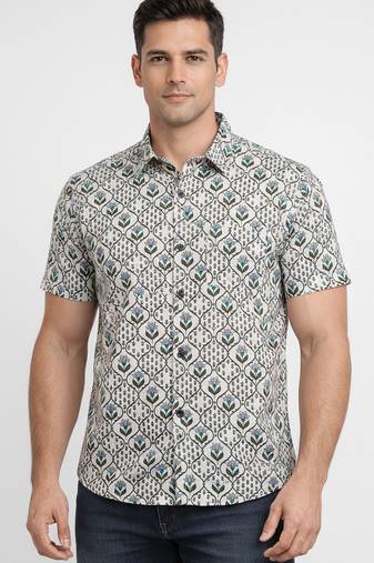 Green floral printed cotton shirt for men