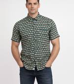Green block print cotton casual shirt for men
