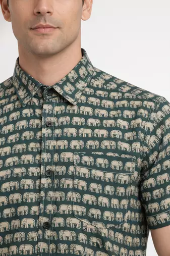 Green block print cotton casual shirt for men