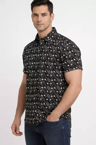 Black floral printed cotton shirt for men