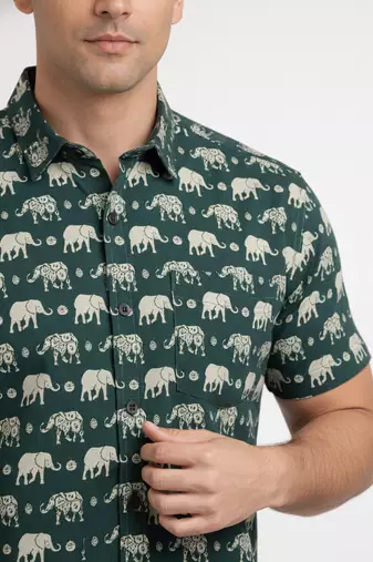 Green block print cotton casual shirt for men