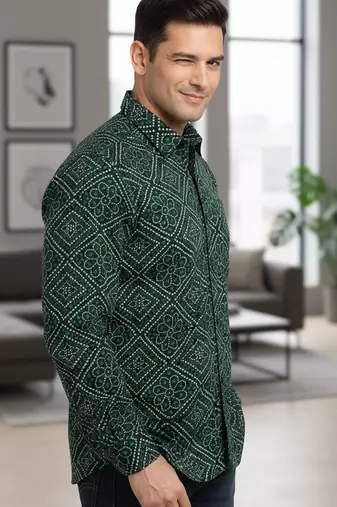 Green floral printed cotton shirt for men