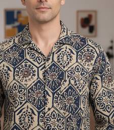 White floral printed cotton shirt for men