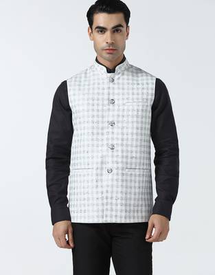 Men white checked nehru jacket 1