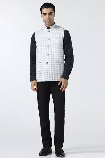 Men white checked nehru jacket
