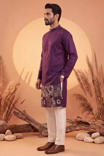 Mens violet silk blend solid embroidered kurta