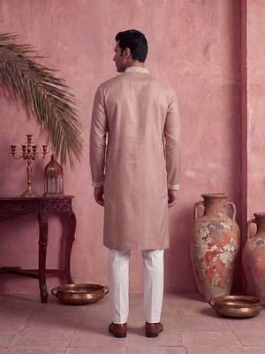 Mens pink silk blend solid embroidered kurta 4
