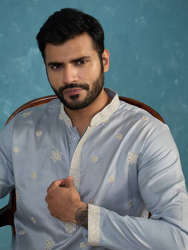 Mens blue silk blend solid embroidered kurta