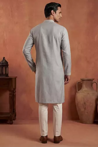 Mens blue silk blend solid embroidered kurta