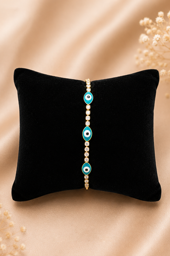 Premium moving solitaire geometric teardrop slider bracelet in yellow gold plating