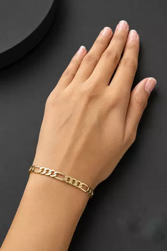 Gold figaro chain bracelet for men & women