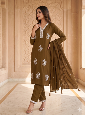 Vibrant gold embroidered kurti with pant and dupatta set 2