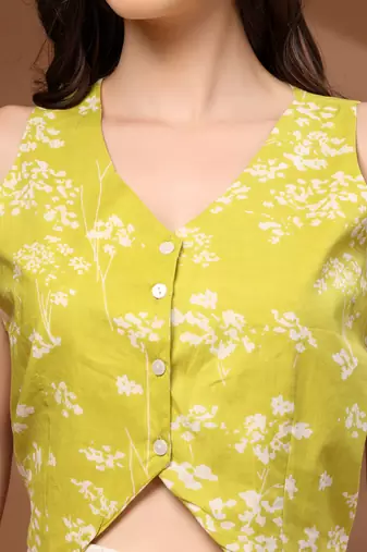 Green floral printed cotton tunic short kurti top for women