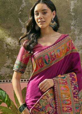 Purple position print with zari weaving saree with contrast blouse piece 2