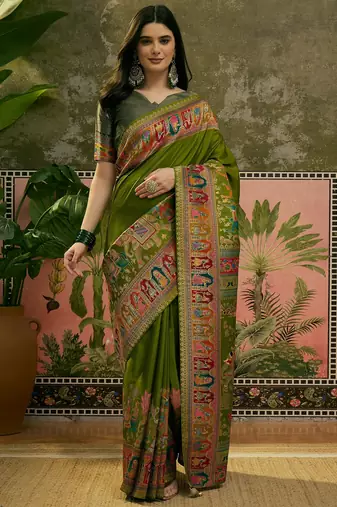 Green position print with zari weaving saree with contrast blouse piece
