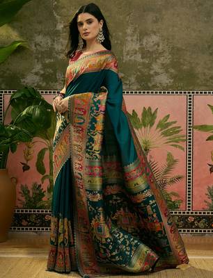 Blue position print with zari weaving saree with contrast blouse piece 3
