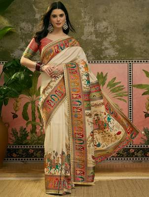 White position print with zari weaving saree with contrast blouse piece 2