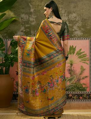 Mustard position print with zari weaving saree with contrast blouse piece 5