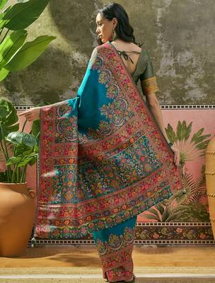 Teal position print with zari weaving saree with contrast blouse piece 5