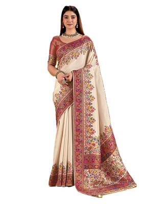 Off white position print with zari weaving saree with contrast blouse piece 2