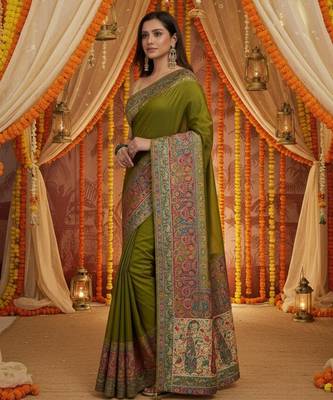 Green viscose silk position print saree with contrast blouse piece 4