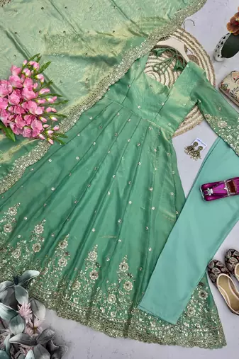 Heavy fendy silk embroidered sequince work wedding kurta set