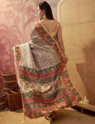 Off white viscose silk position print saree with contrast blouse piece 4