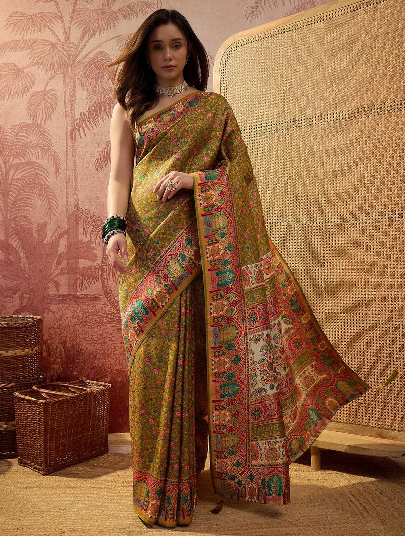 Green viscose silk position print saree with contrast blouse piece