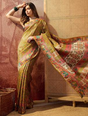 Green viscose silk position print saree with contrast blouse piece 3