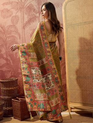 Green viscose silk position print saree with contrast blouse piece 4