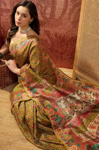 Green viscose silk position print saree with contrast blouse piece