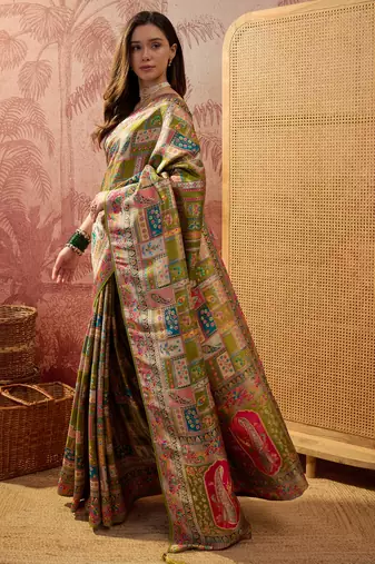 Green viscose silk position print saree with contrast blouse piece
