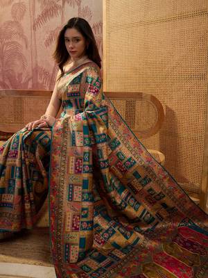 Teal viscose silk position print saree with contrast blouse piece 5