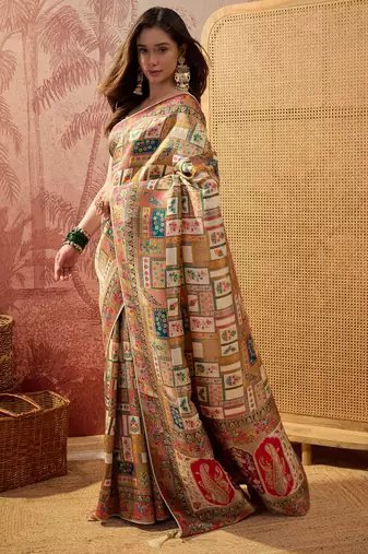 Off white viscose silk position print saree with contrast blouse piece