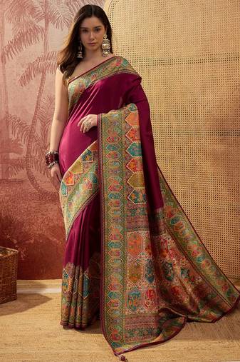 Magenta viscose silk position print saree with contrast blouse piece