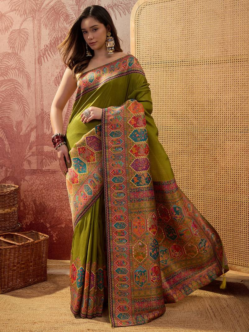 Green viscose silk position print saree with contrast blouse piece