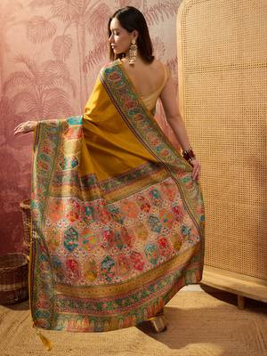 Mustard viscose silk position print saree with contrast blouse piece 4