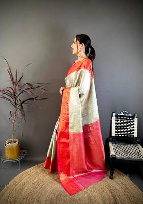 Cream & red soft silk floral zari weaving saree 2