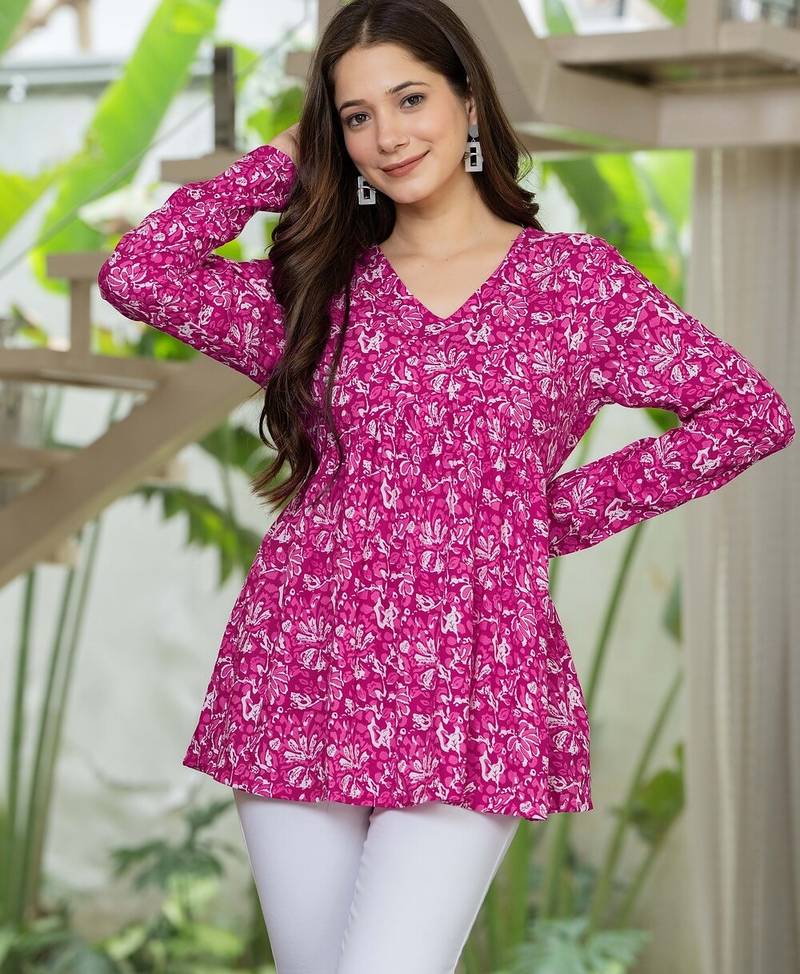 Pink floral printed cotton tunic short kurti top for women