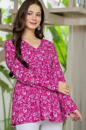 Pink floral printed cotton tunic short kurti top for women