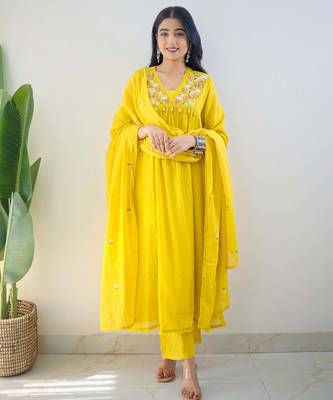 Yellow embroidered cotton kurta pant with dupatta 1