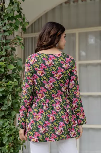Green floral printed cotton tunic short kurti top for women