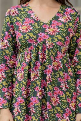 Green floral printed cotton tunic short kurti top for women 5