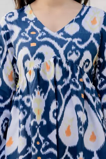 Blue floral printed cotton tunic short kurti top for women